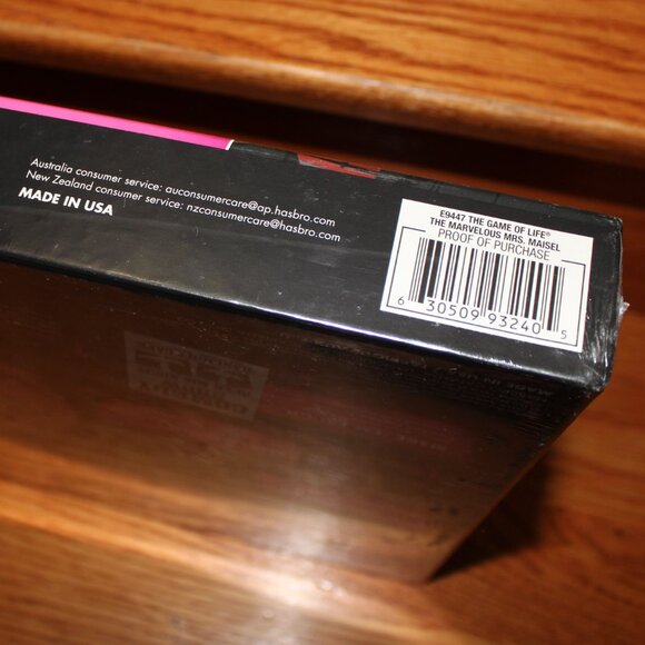 3/$77❤️new The Game of Life: The Marvelous Mrs. Maisel Edition Board Game Amazon - Picture 11 of 16